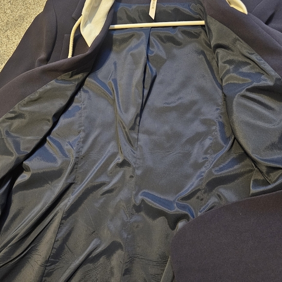 Cinq â Sept Women's Hooded Khloe - Picture 7 of 14